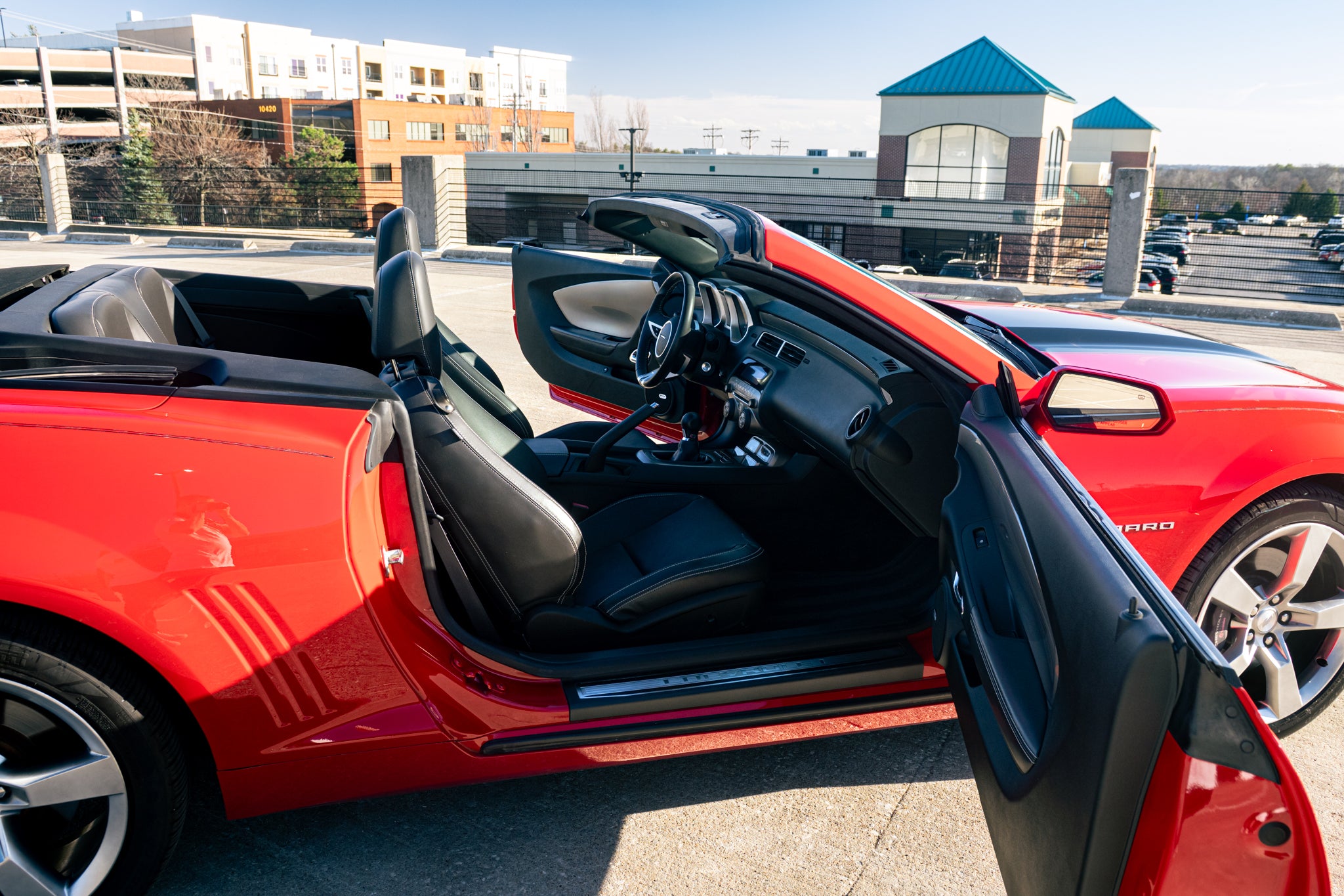 2011 Chevrolet Camaro - Photo 23