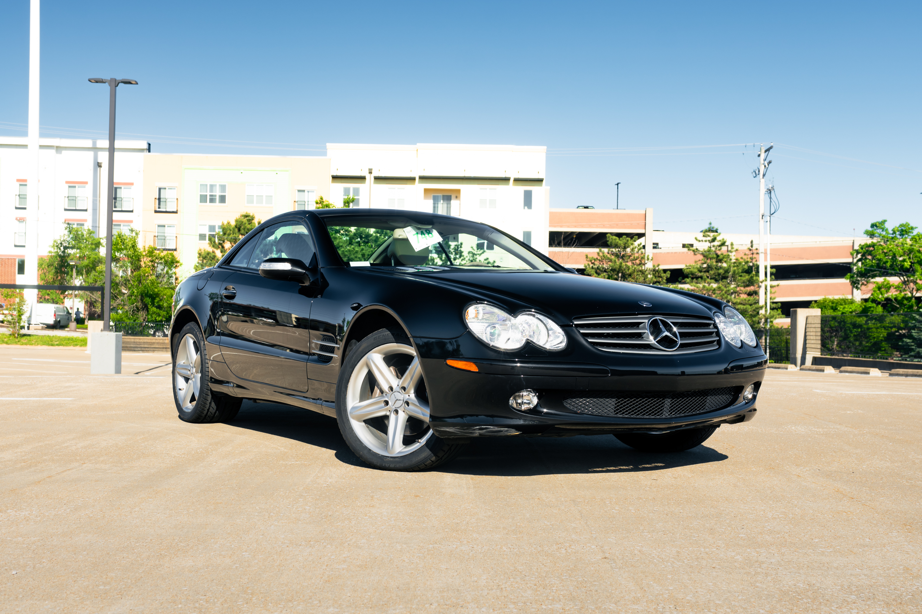 2004 Mercedes-Benz SL SL500's photo
