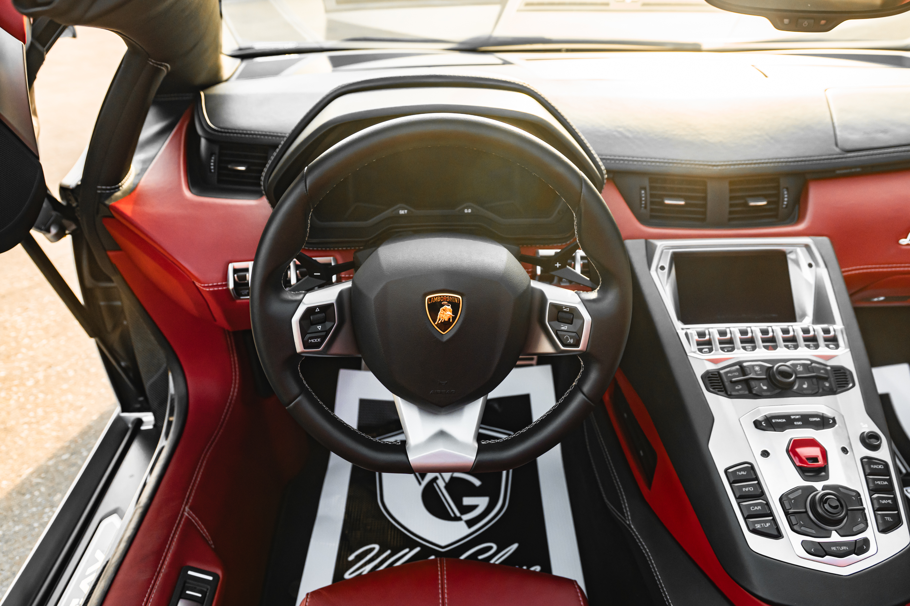 2018 Lamborghini Aventador - Photo 38