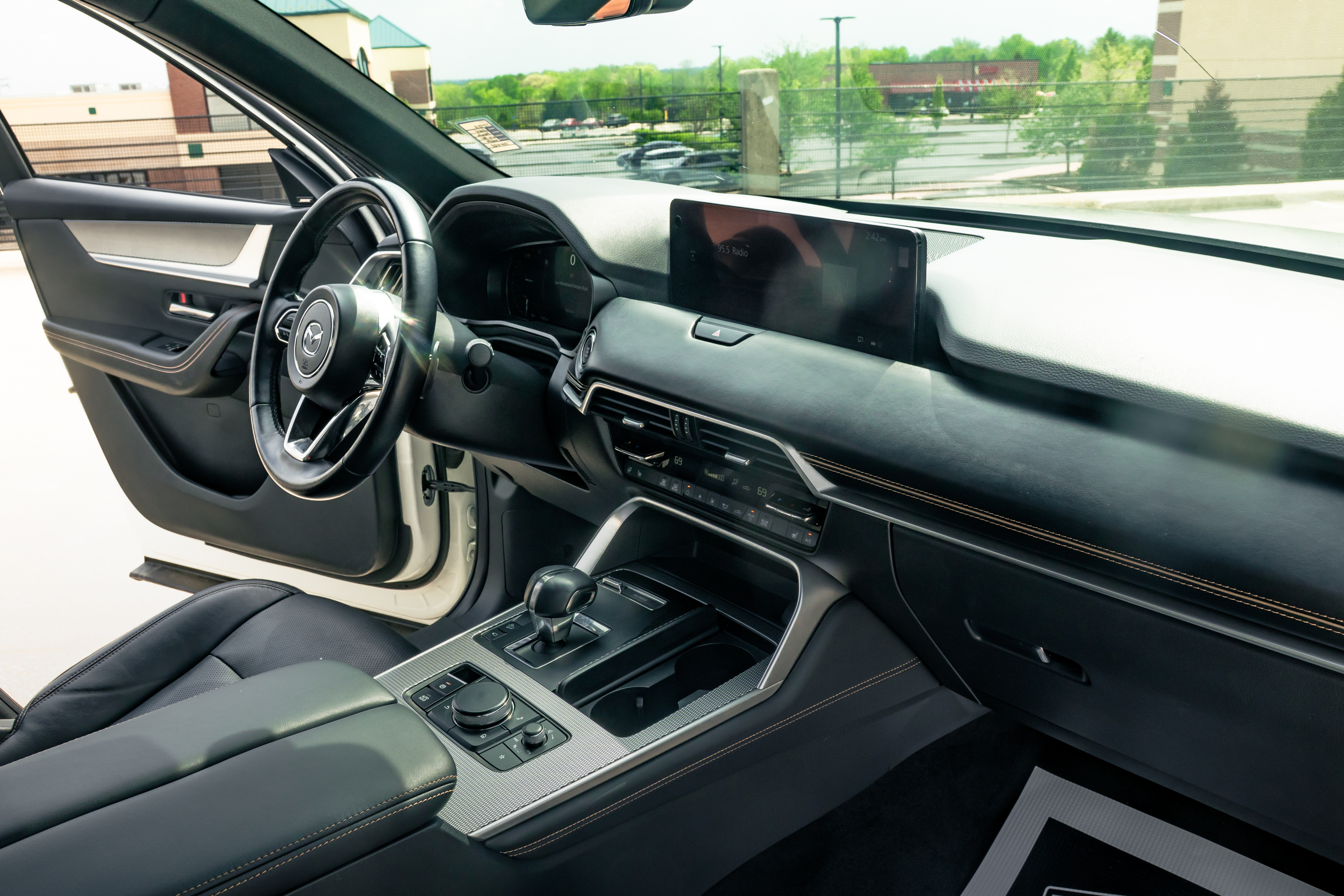 2023 Mazda  CX-90 - Photo 27