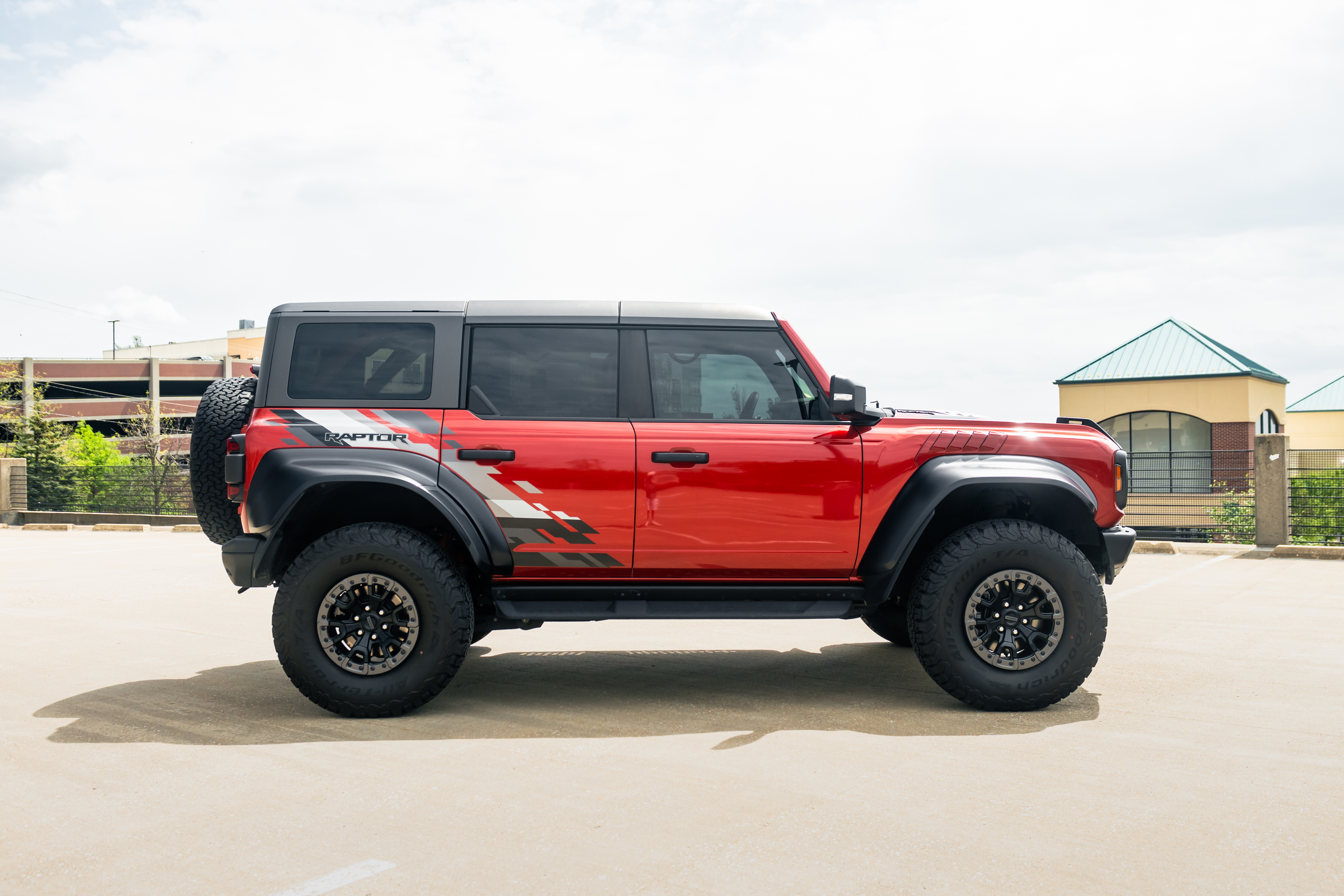 2024 Ford Bronco - Photo 15