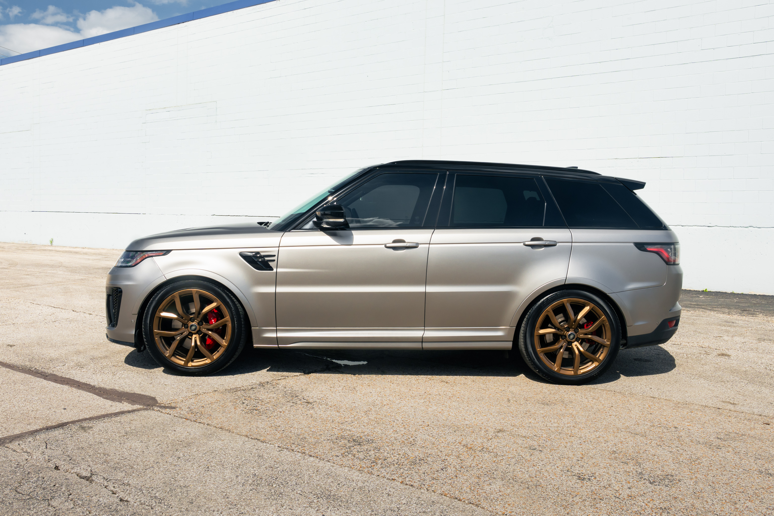 2020 Land Rover Range Rover Sport SVR - Photo 12