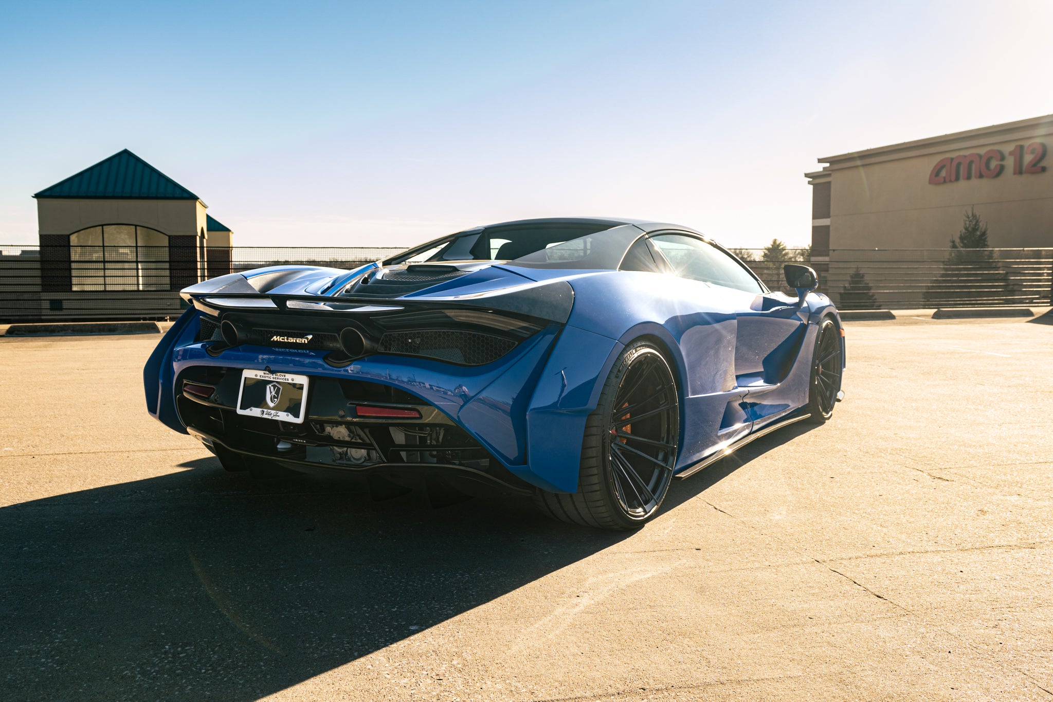 2021 McLaren 720S - Photo 8