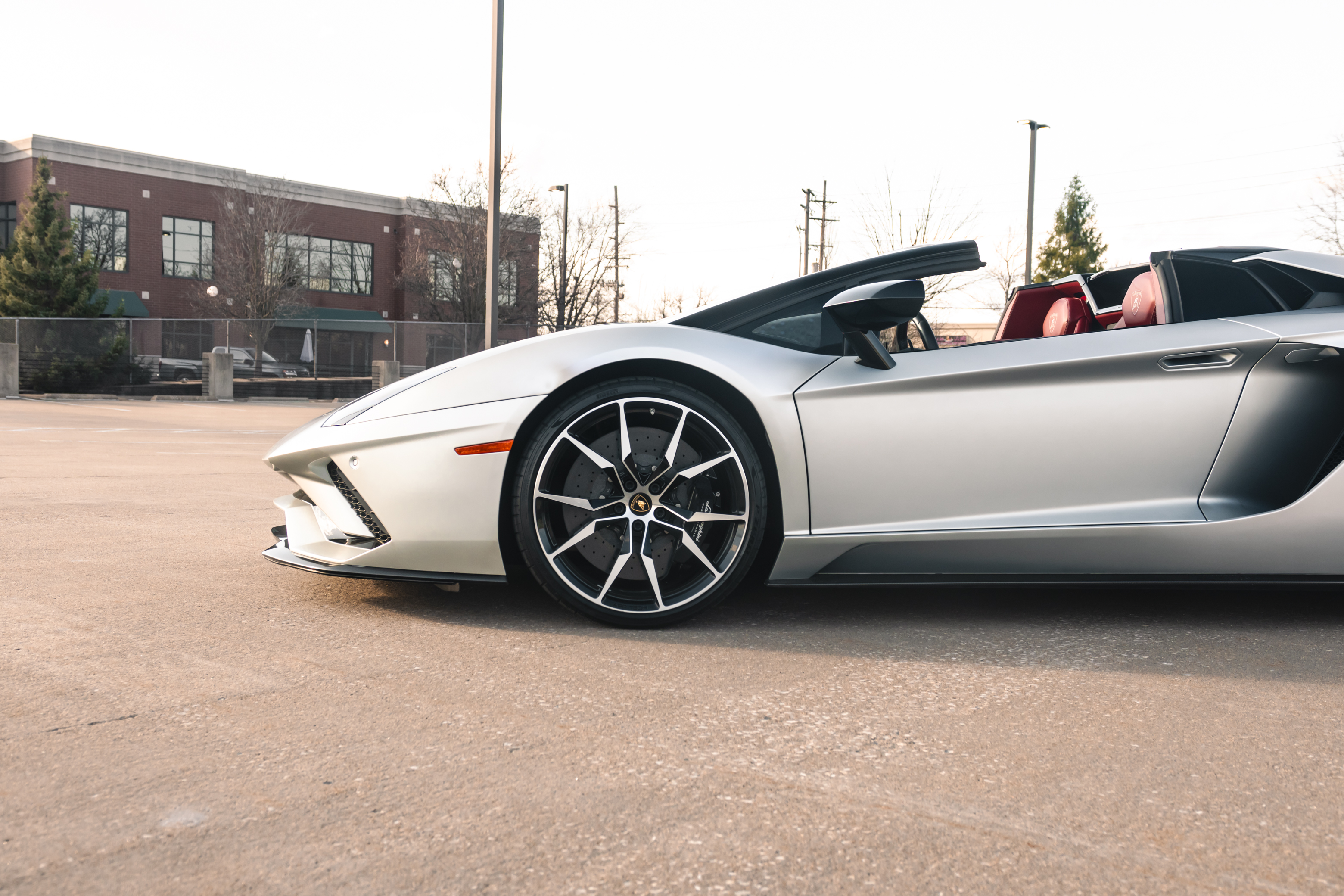 2018 Lamborghini Aventador - Photo 9
