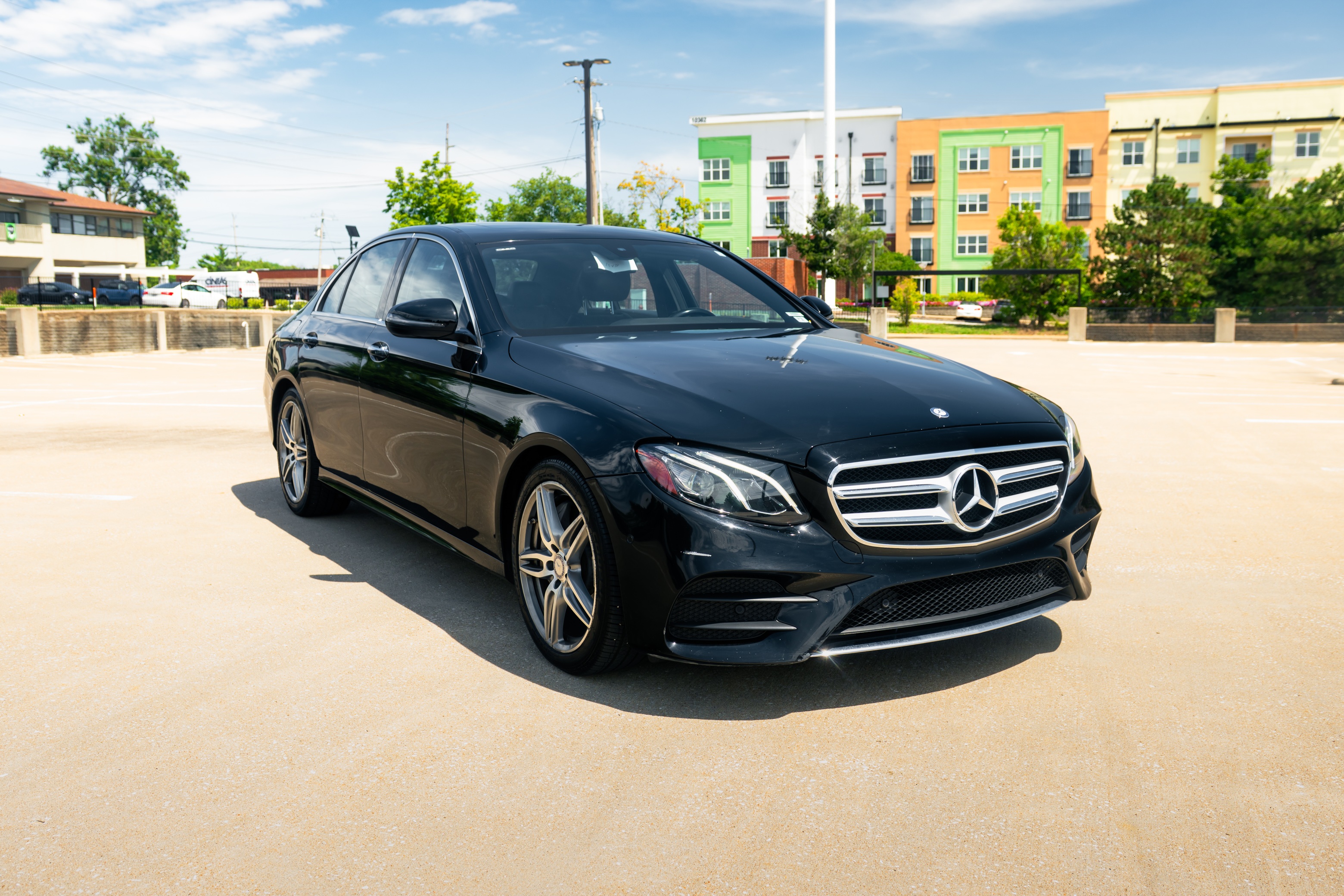GERMAN LUXURY SEDAN. BLACK ON BLACK. EXCEPTIONAL VALUE.