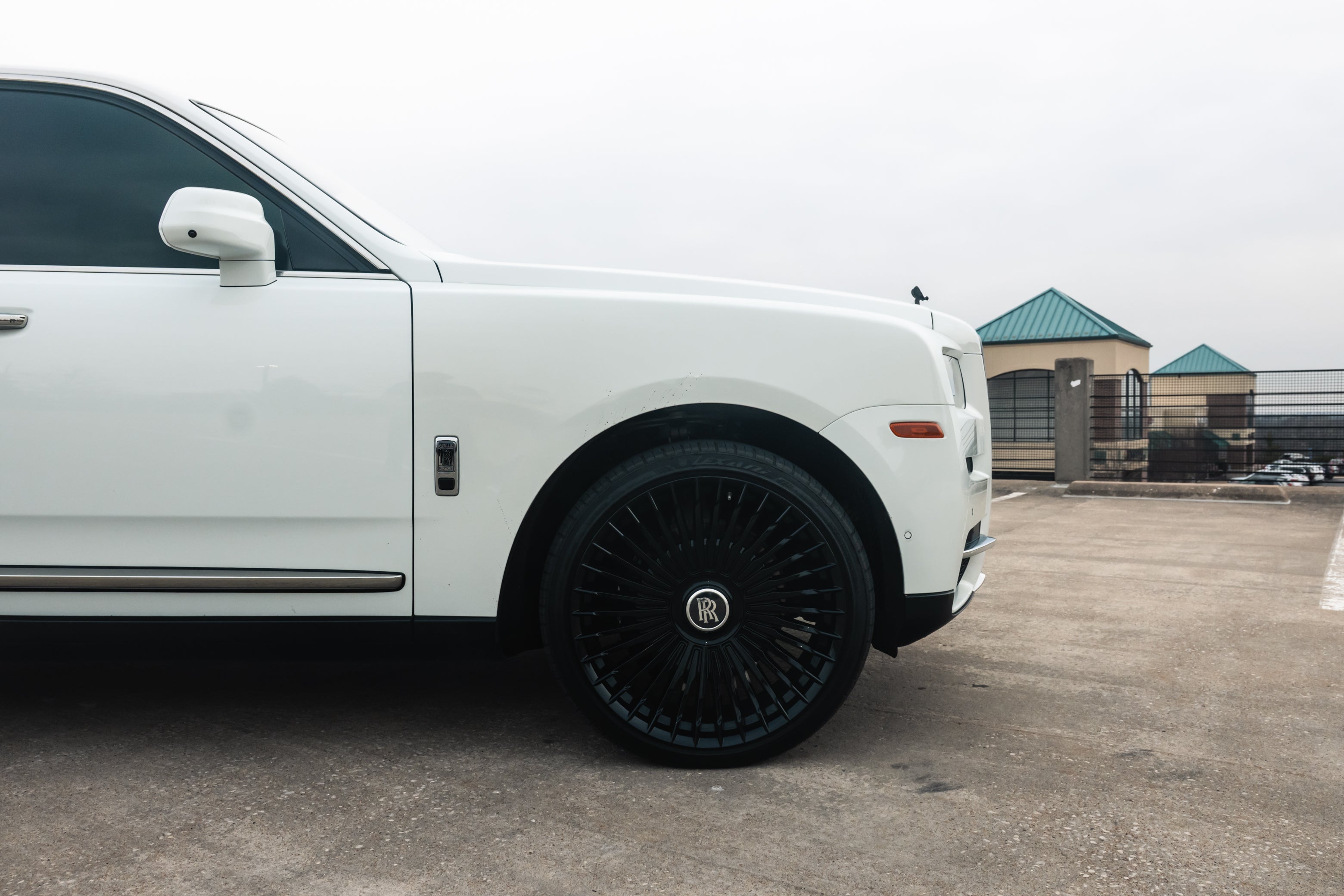 2021 Rolls-Royce Cullinan - Photo 12