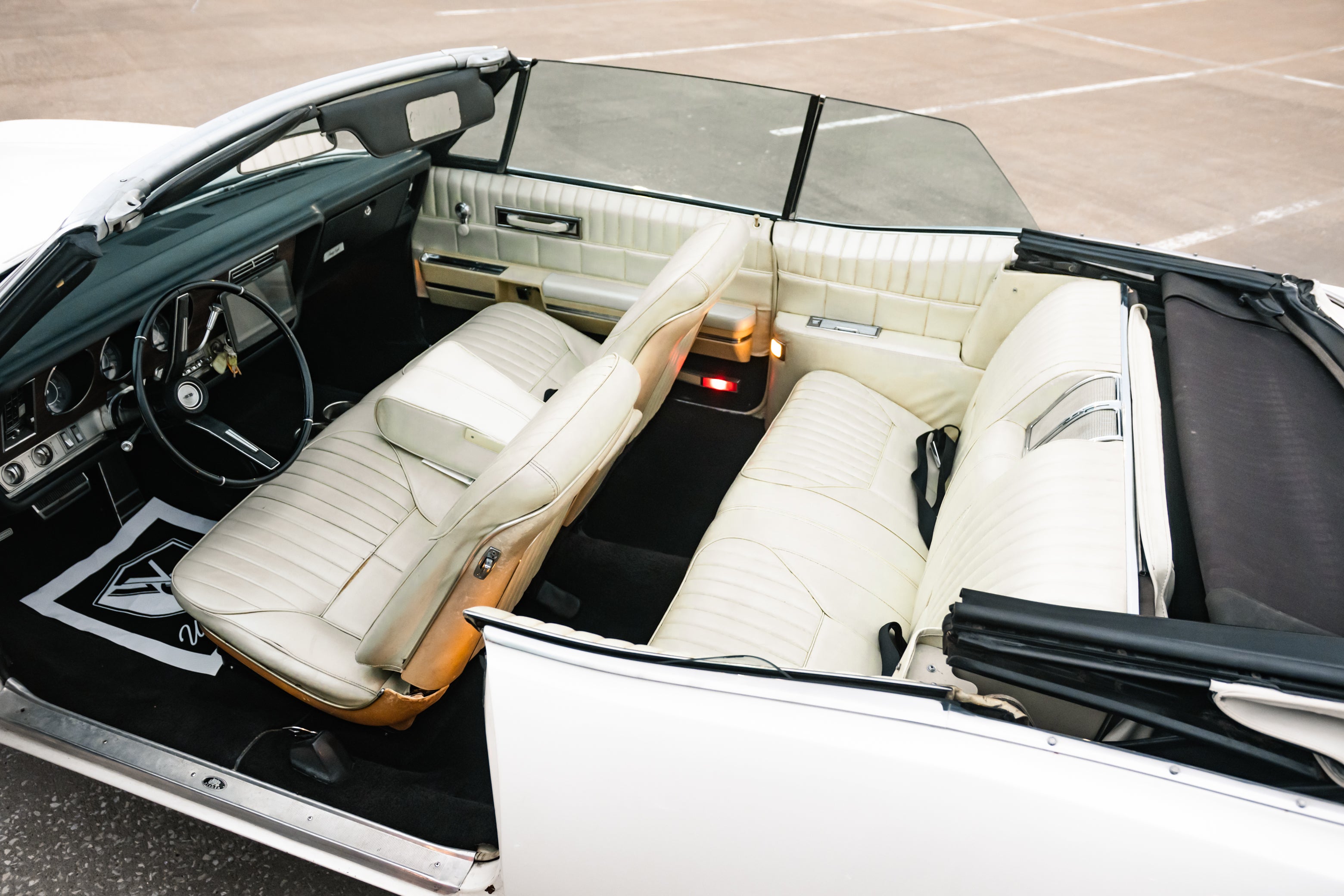 1968 Oldsmobile Ninety Eight - Photo 17