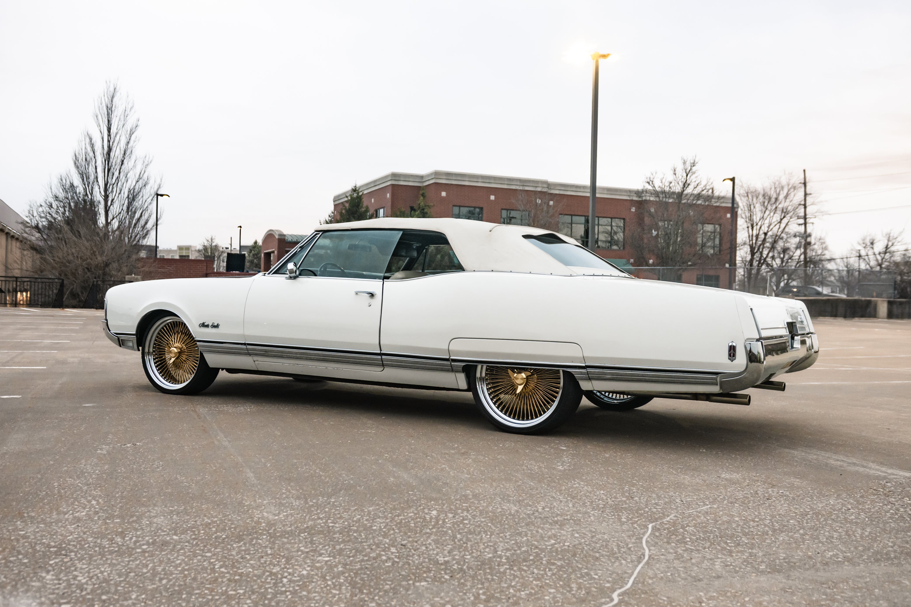 1968 Oldsmobile Ninety Eight - Photo 34