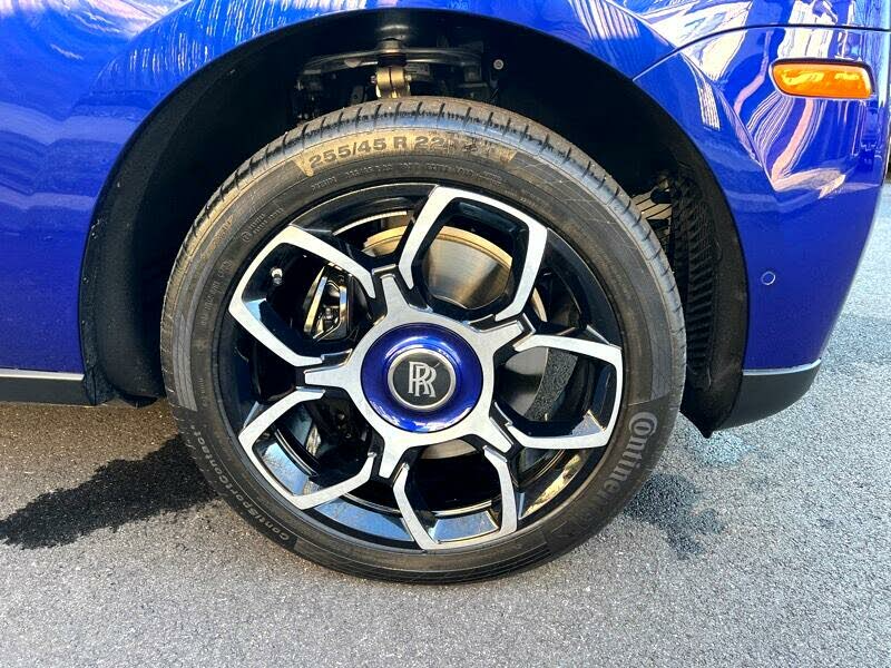 2023 Rolls-Royce Cullinan thumbnail 19