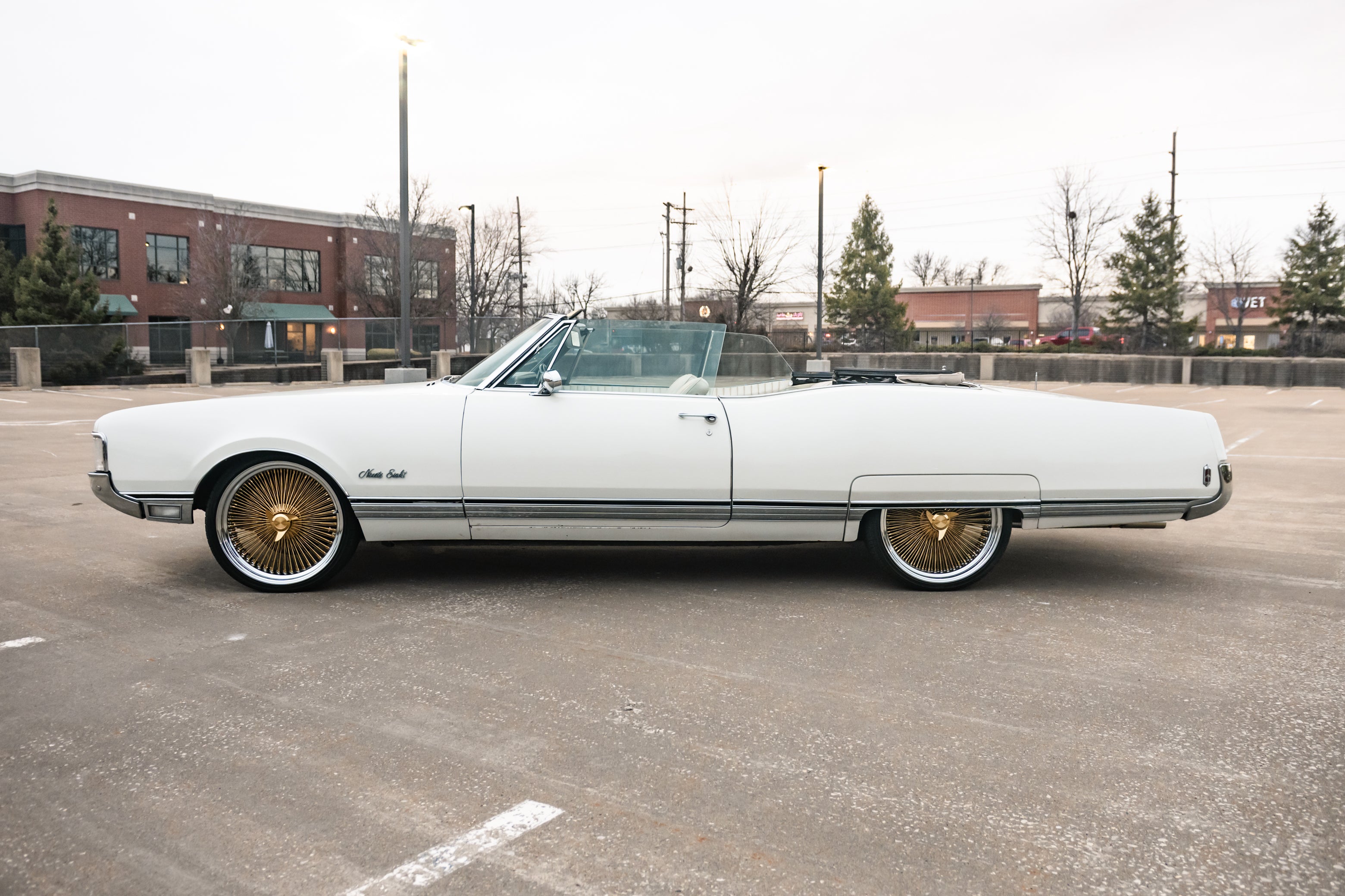 1968 Oldsmobile Ninety Eight - Photo 5