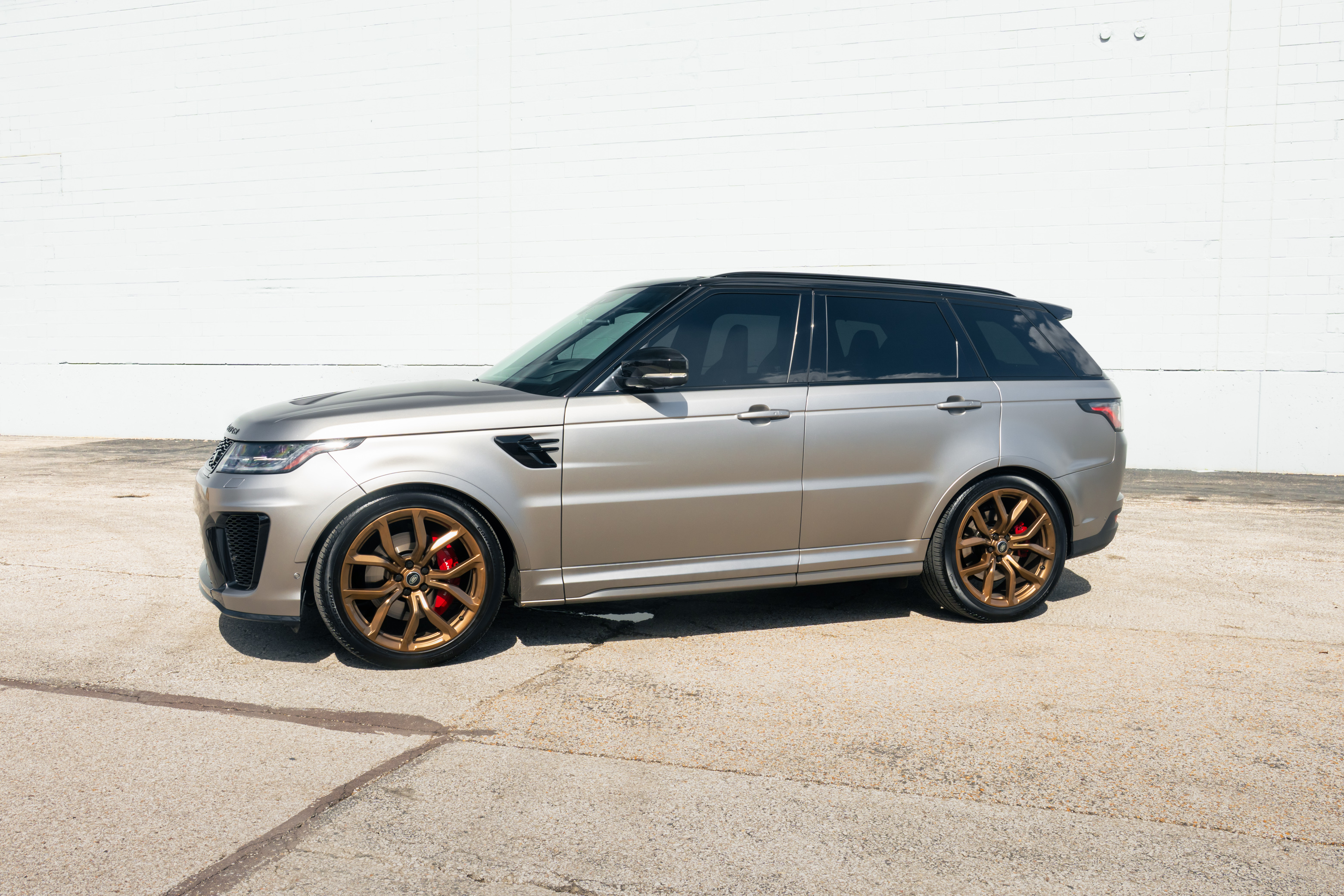 2020 Land Rover Range Rover Sport SVR - Photo 11
